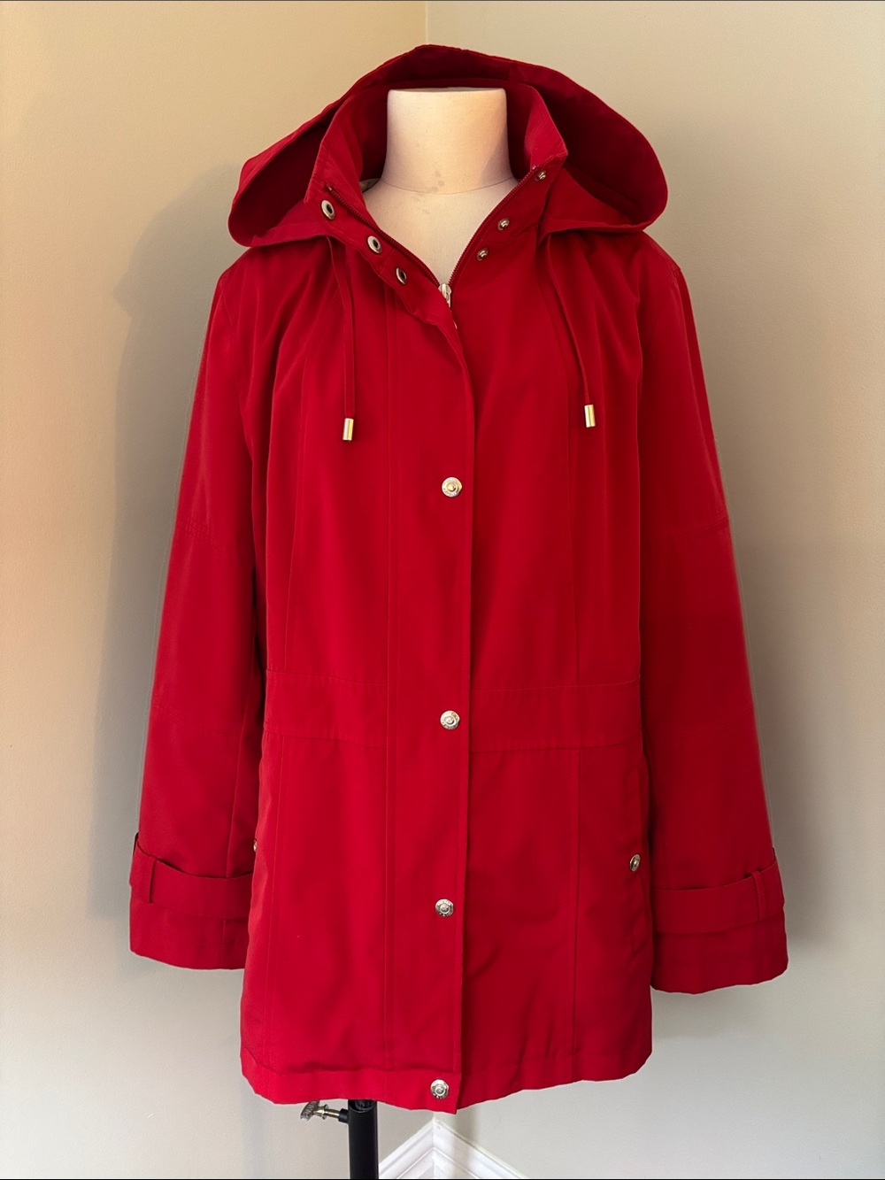 Utex Red Hooded Mid-Length Weather Resistant Coat Sz L